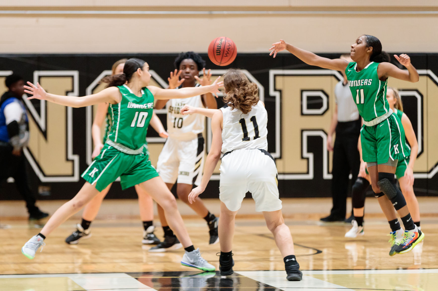The Concord Spiders host the A.L. Brown Wonders in a South Piedmont Class 3A matchup.